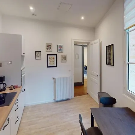 Apartment Beautiful - Lecesne F2 *